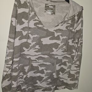 Sonoma Camouflage Hoodie Top - Gray and Cream